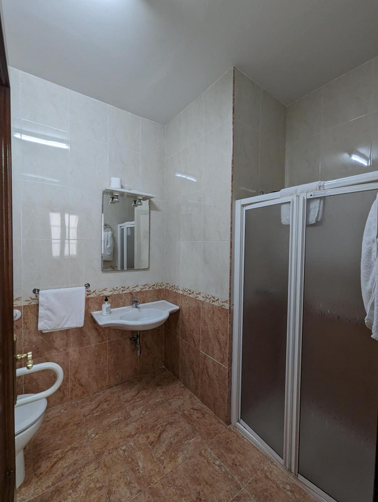 Pension Ciudad Navarro Ramos Granada Dış mekan fotoğraf